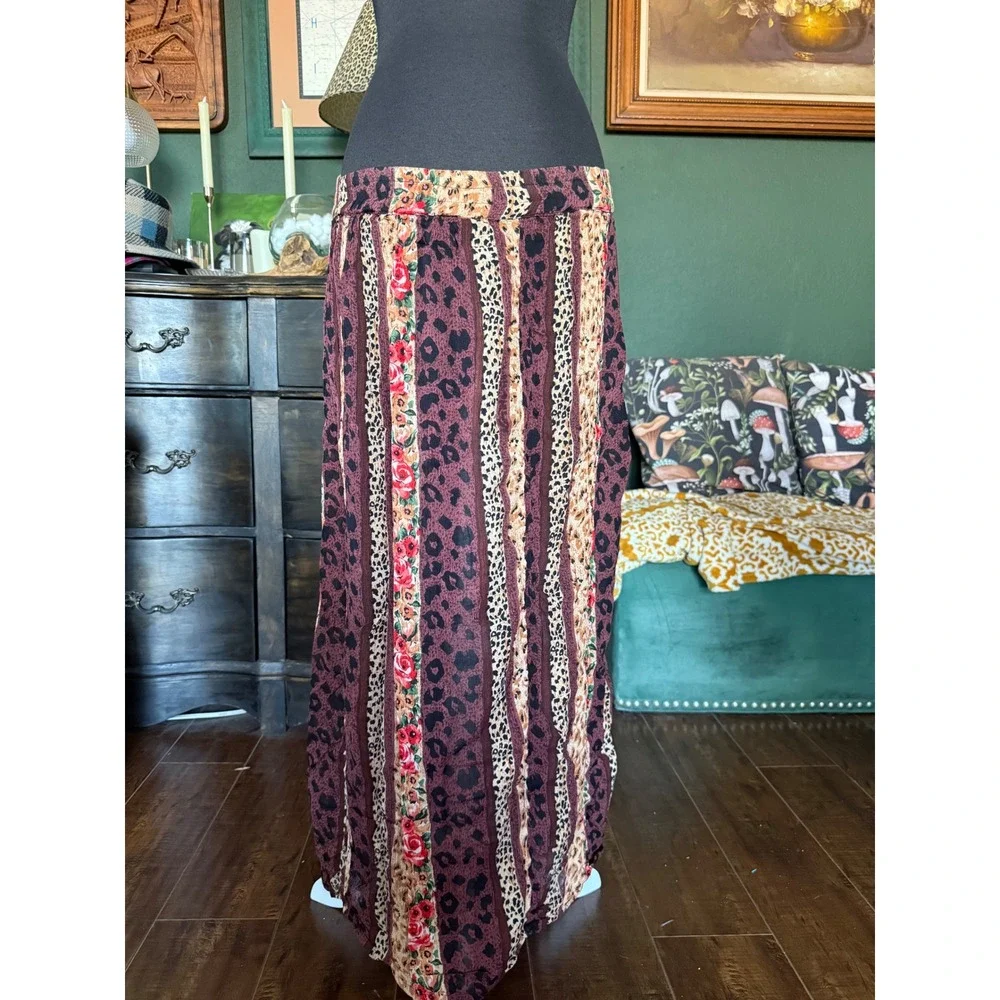 Exclusive‎ by Whispers Maxi Skirt One Size Mixed Leopard Floral Print FLAW